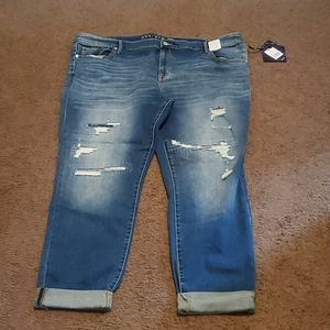 *NWT* Stretch 24W cropped jeans